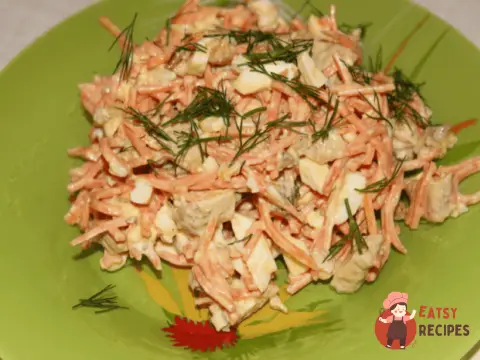 Салат з копченою куркою та корейською морквою