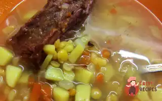Гороховий Суп З Копченими Реберцями Та Зеленню