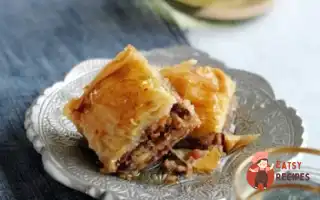 Пахлава З Медово-Рожевим Сиропом