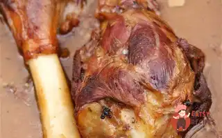 Смажена Бараняча Нога З Фетою