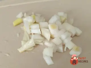 Крок 2: Шакшука з шинкою