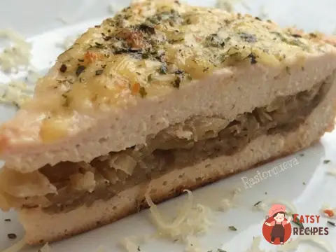 Курячий пиріг з капустою