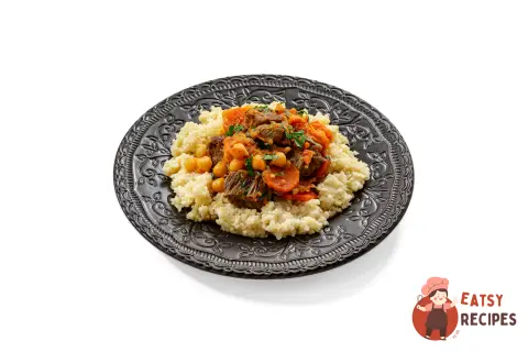 Баранина з нутом і кускусом