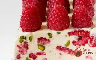 Семіфреддо З Малиною Та Фісташками
