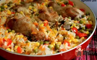 Курка З Рисом Та Овочами По-Каталонськи