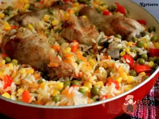 Курка з рисом та овочами по-каталонськи