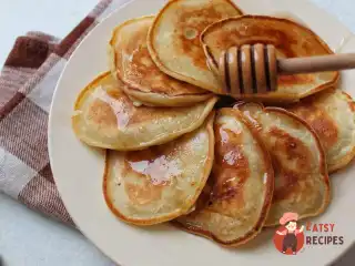 Оладки домашні з родзинками