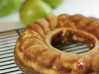 Сирна запіканка з грушами