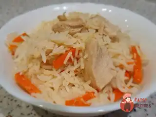 Куряча грудка з рисом басматі в духовці