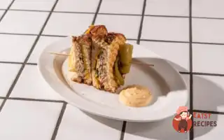 Сендвіч із тунцем і сиром