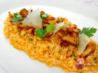 Різотто з шафраном та лисичками