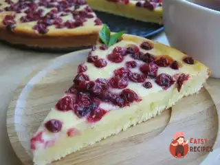 Брусничний пиріг