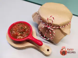 Аджика з помідорів