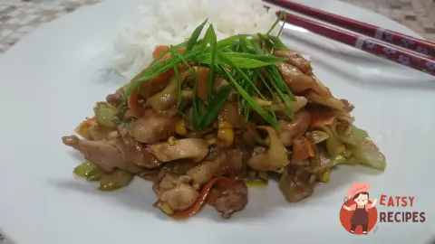 Курка з овочами по-китайськи