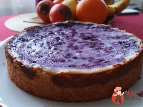 Чорничний пиріг з сиром