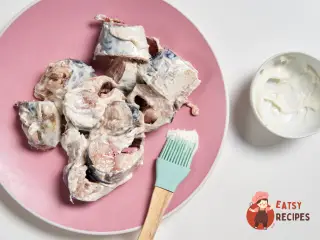 Крок 9: Скумбрія з картоплею в духовці