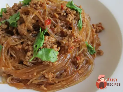 Май шанг шу (скляна локшина з м'ясом)