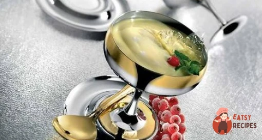 Тропічне морозиво з йогурту