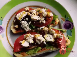 Тости з бринзою