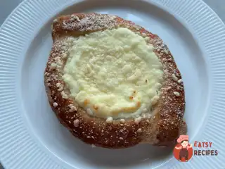 Ватрушки зі штрейзелем