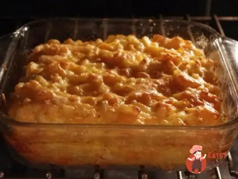 Макарони з морквою та сиром