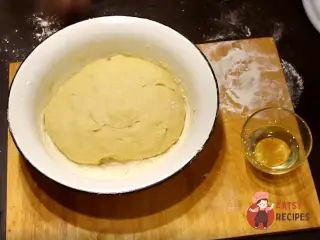 Крок 6: М'які плюшки із цукром