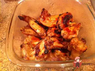 Курячі крила у медовому маринаді