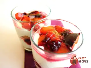 Тірамісу зі сливами