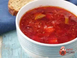 Щи із квашеної капусти з головизною