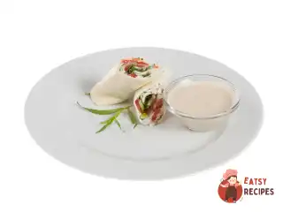 Грузинські роли з соусом баже