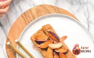 Млинці З Карамелізованими Сезонними Фруктами
