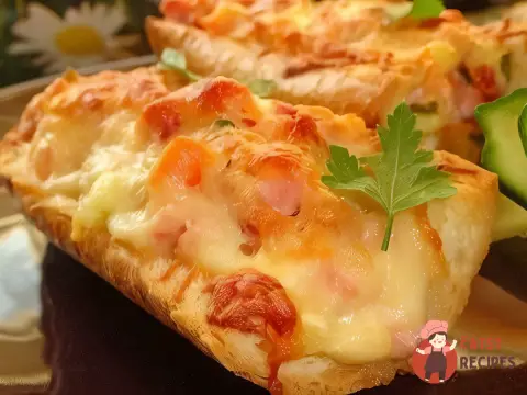 Гаряча закуска у багеті