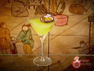 Коктейль «Екзотик Джин Сауер»