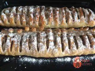 Штрудель з грушами та волоськими горіхами