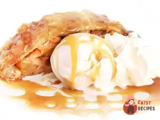 Яблучний штрудель на швидку руку