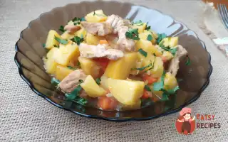Свинина Тушкована З Картоплею