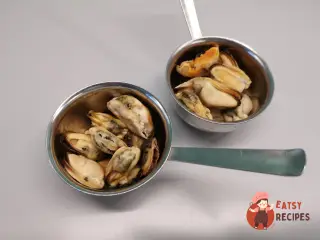 Крок 3: Мідії в духовці з сиром