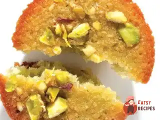 Фісташкові фінанси з коричневим цукром