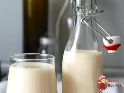 Соєве молоко на мінеральній воді