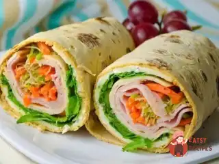 Рол з шинкою та сиром