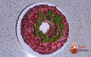 «‎ГРанатовий Браслет» З Курячими Стегнами Та Яйцем