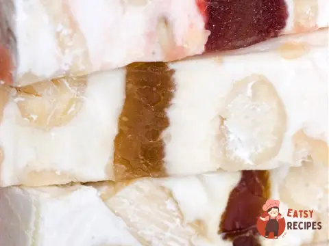 Нуга з мигдалем та вишнею