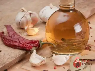 Гостра часникова олія з чилі