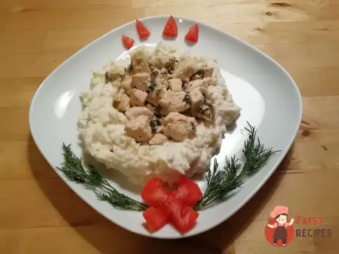 Курячі грудки в кефірі