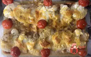 Куряче Філе, Запечене З Ананасами Та Коктейльними Томатами