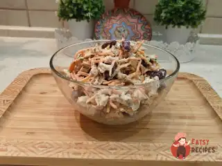 Салат із куркою та корейською морквою