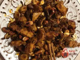 Курча «Кунг-Пао» з рисом