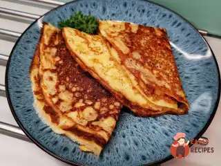 Млинці з сиром та зеленню