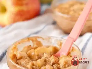 Вівсянка з яблуками та корицею в духовці