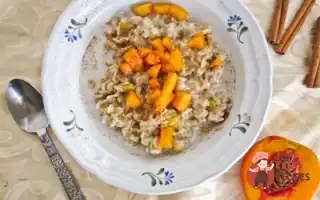 Вершкова Вівсяна Каша З Персиками